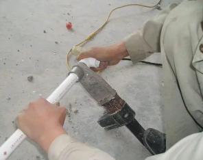 天柱漏水维修电话